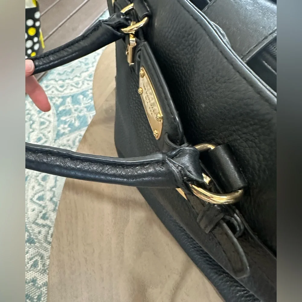 MICHAEL KORS Black Leather East/West Hamilton Tote